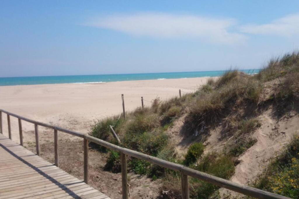 Uim Mediterraneo Poeta 2 Wifi Sagunto 외부 사진
